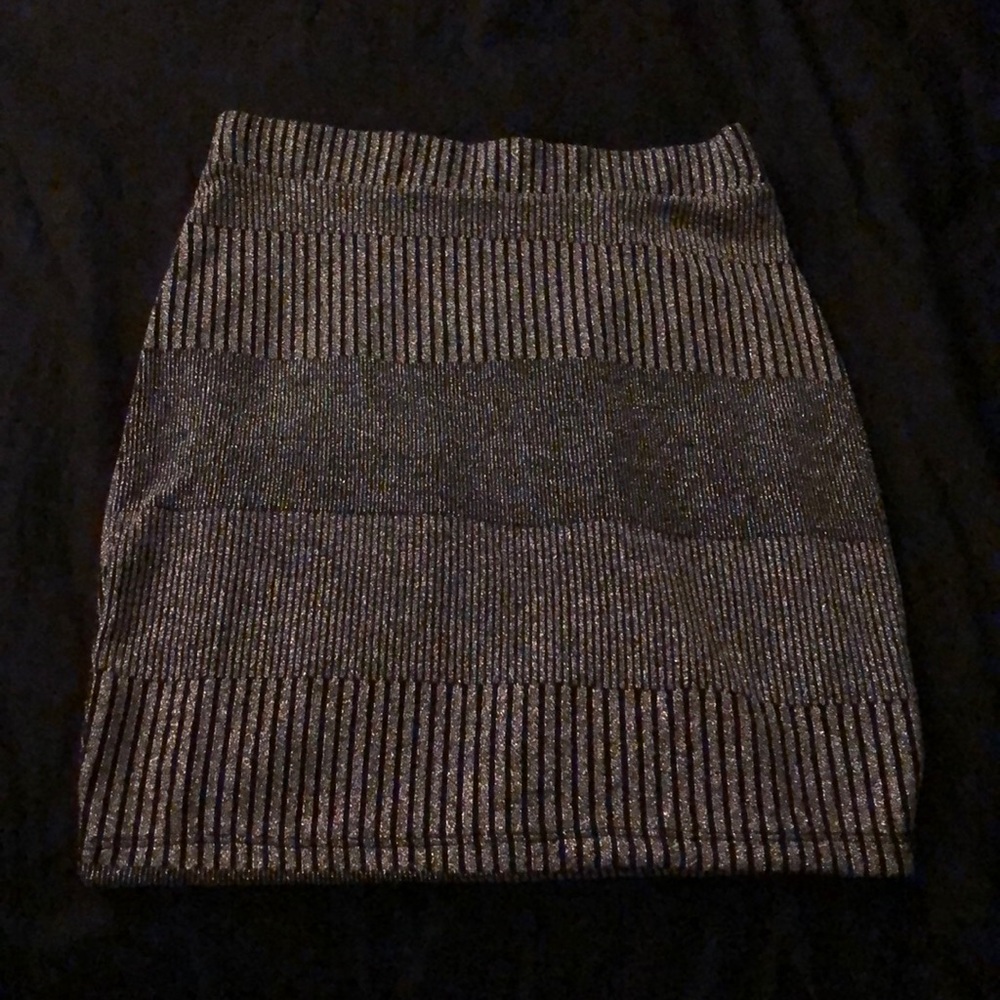 High waisted skirt